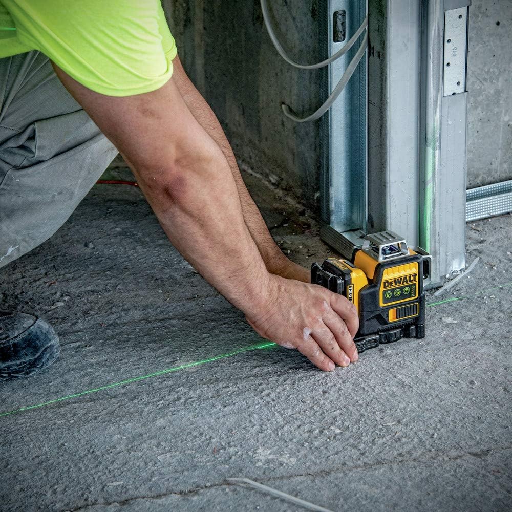 DEWALT 12V MAX Laser Level, Green Line Laser, 3-Way, 360 Degree Professional Laser with Durable Carrying Case, CordlessRechargeable (DW089LG)